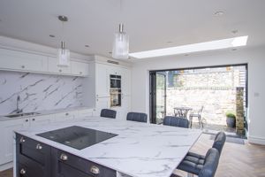 Photo 21- click for photo gallery